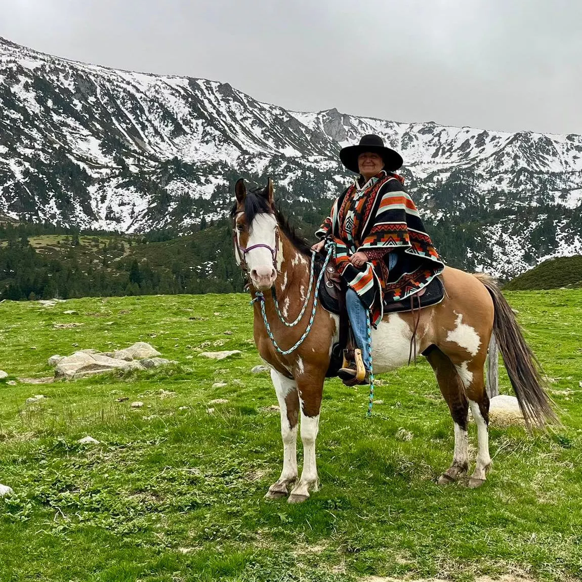 Fabienne Tobie, éleveuse et cavalière de travail au cœur du pastoralisme pyrénéen
